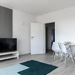 Quadratum By Renters Daire